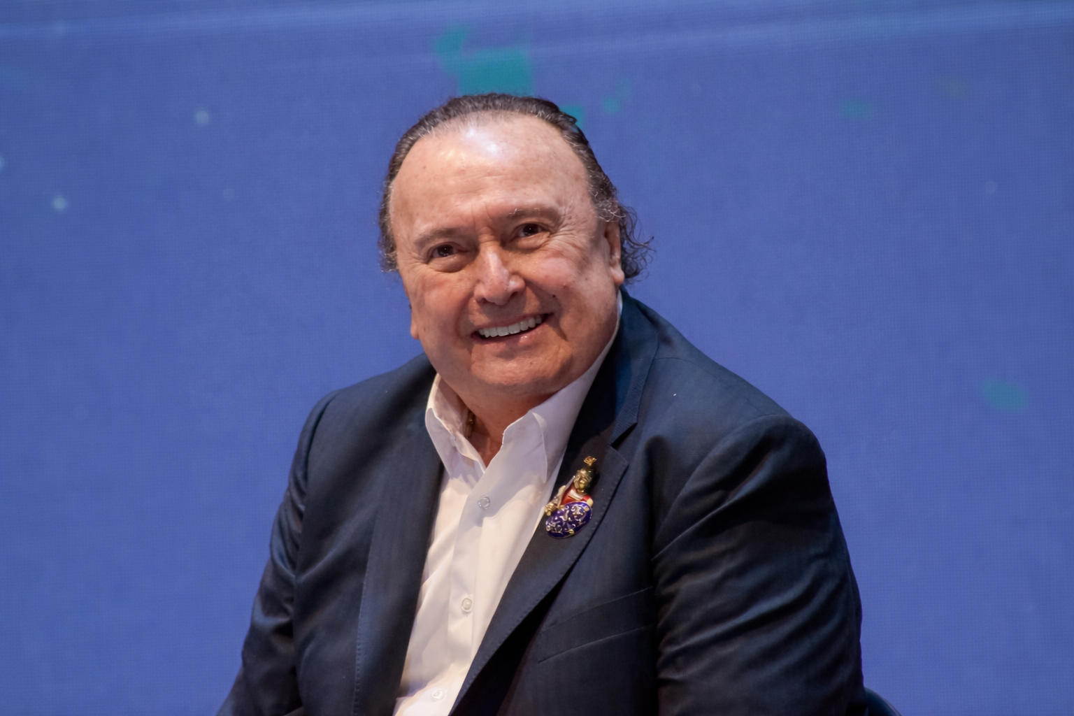 Jaime Enrique Michel Velasco durante acto de condecoración de Jethro International en México